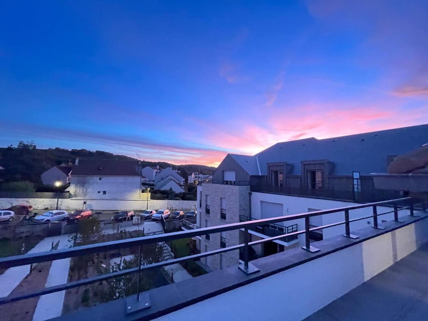 Le Petit Roof Top 伊维特河畔维尔博 外观 照片